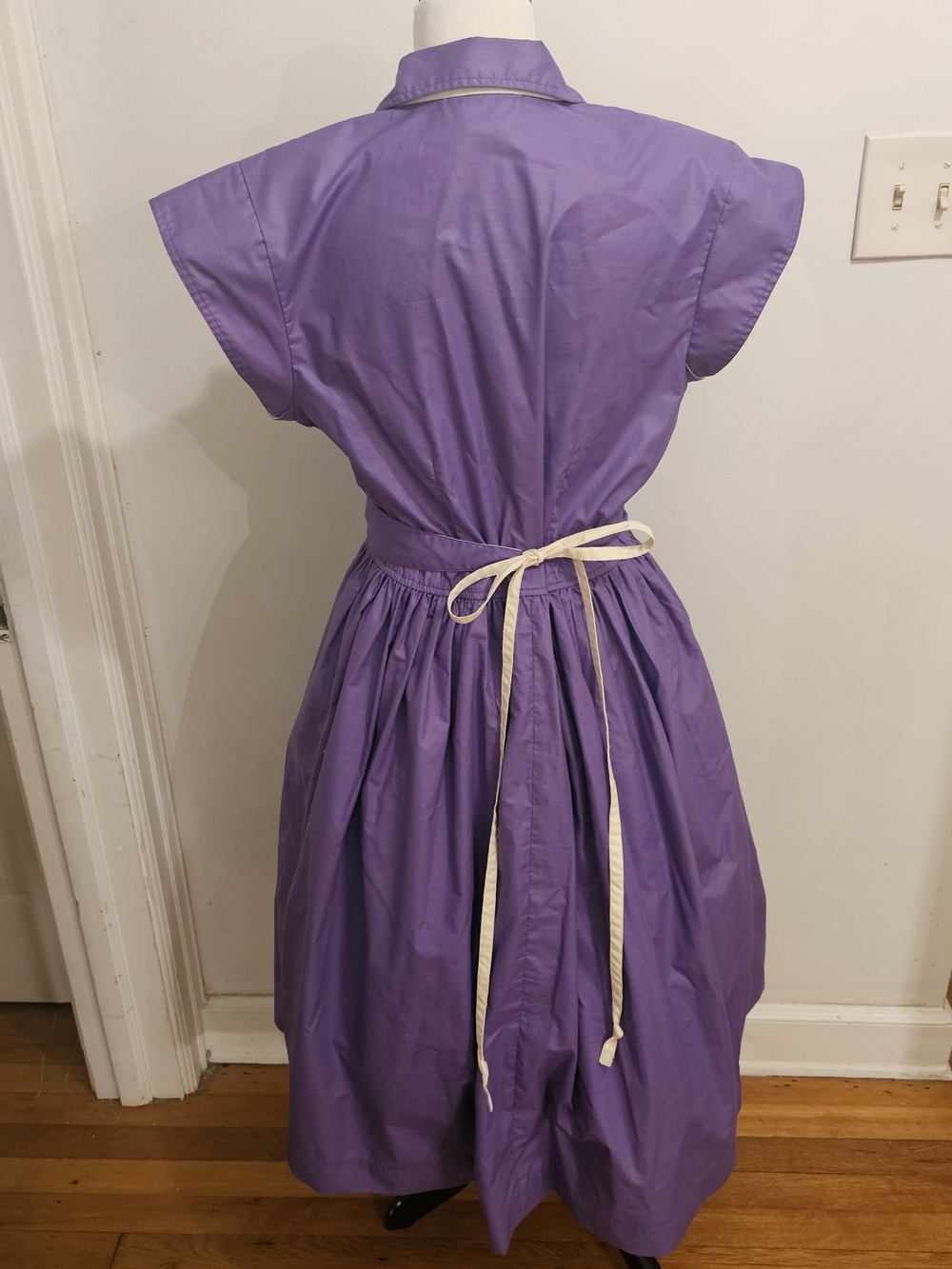 Vintage Button-Front Fit & Flare Day Dress - Purple - Picture 7 of 10